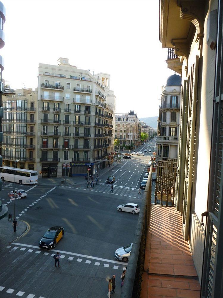 Super Balmes Guest House Barcelona Exterior foto