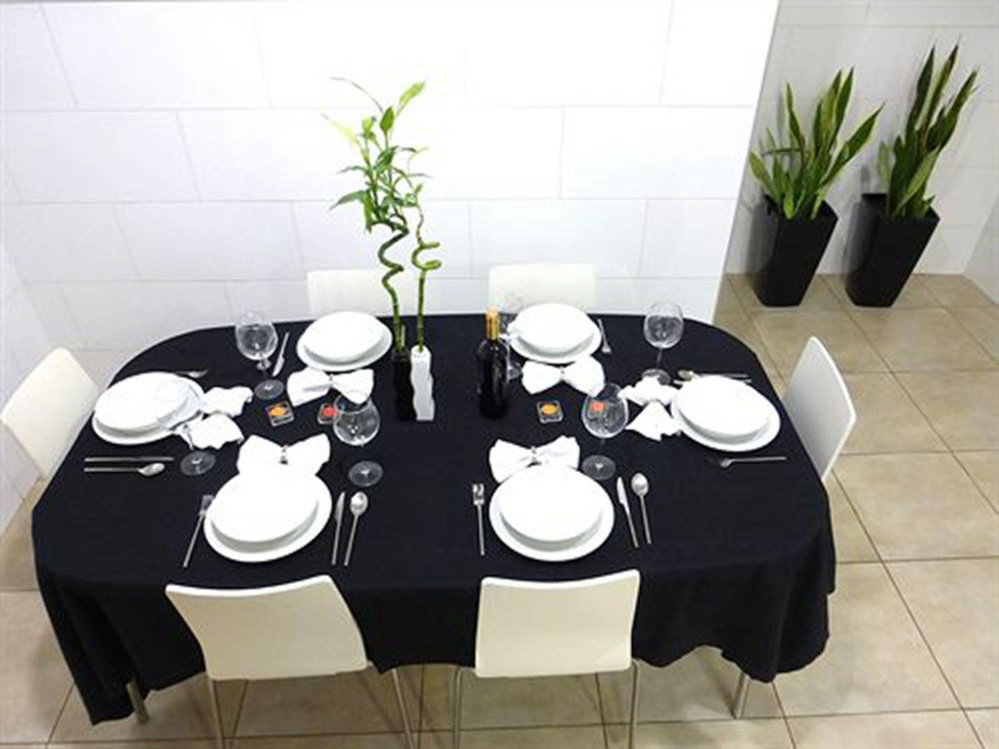 Super Balmes Guest House Barcelona Exterior foto